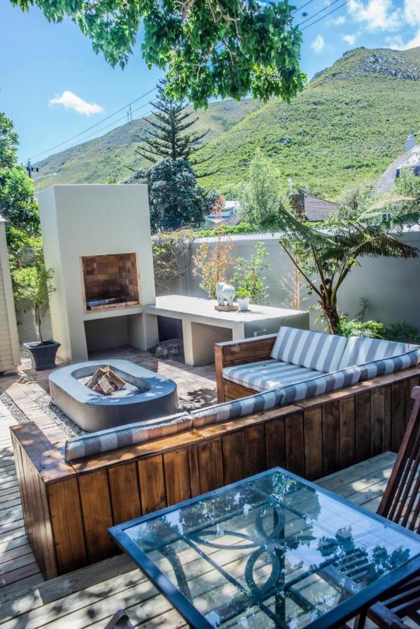 Villa Seven On Flora- Hot Tub, Modern With Amazing Outside Area Hermanus Exterior foto